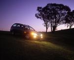 Holden Adventra 2003 года